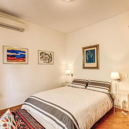 Terrazza Piccolomini: Elegant Apartment Stunning View Over Rome/St Peter'S Dome Exteriér fotografie