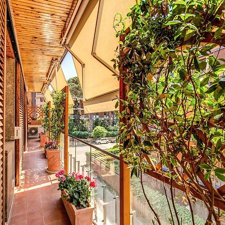 Terrazza Piccolomini: Elegant Apartment Stunning View Over Rome/St Peter'S Dome Exteriér fotografie