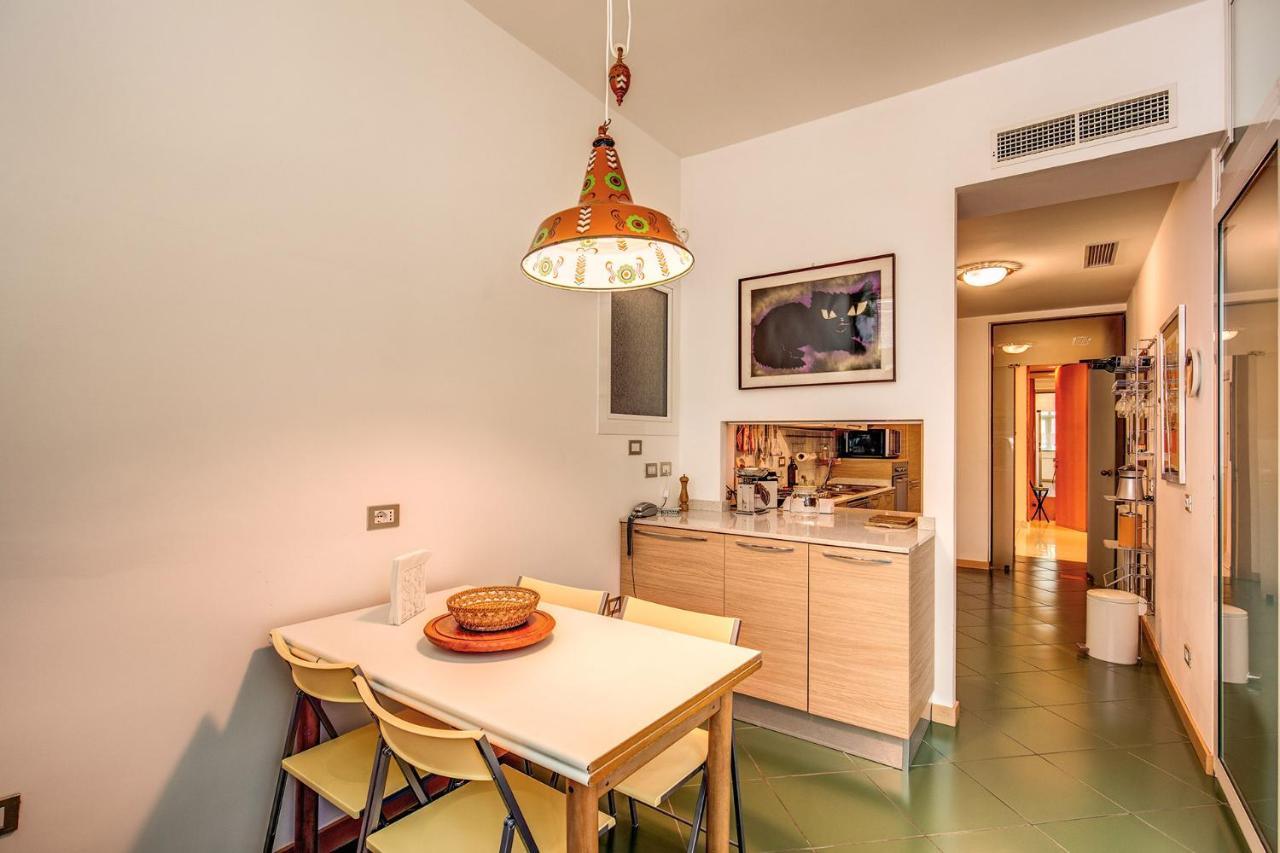 Terrazza Piccolomini: Elegant Apartment Stunning View Over Rome/St Peter'S Dome Exteriér fotografie