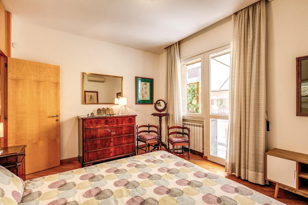 Terrazza Piccolomini: Elegant Apartment Stunning View Over Rome/St Peter'S Dome Exteriér fotografie
