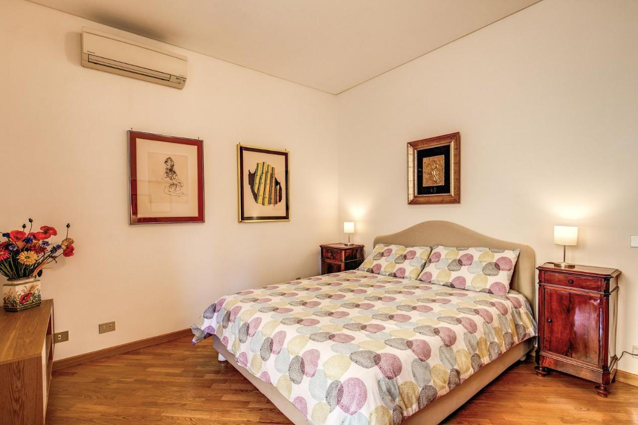Terrazza Piccolomini: Elegant Apartment Stunning View Over Rome/St Peter'S Dome Exteriér fotografie