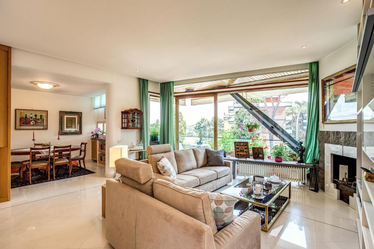 Terrazza Piccolomini: Elegant Apartment Stunning View Over Rome/St Peter'S Dome Exteriér fotografie