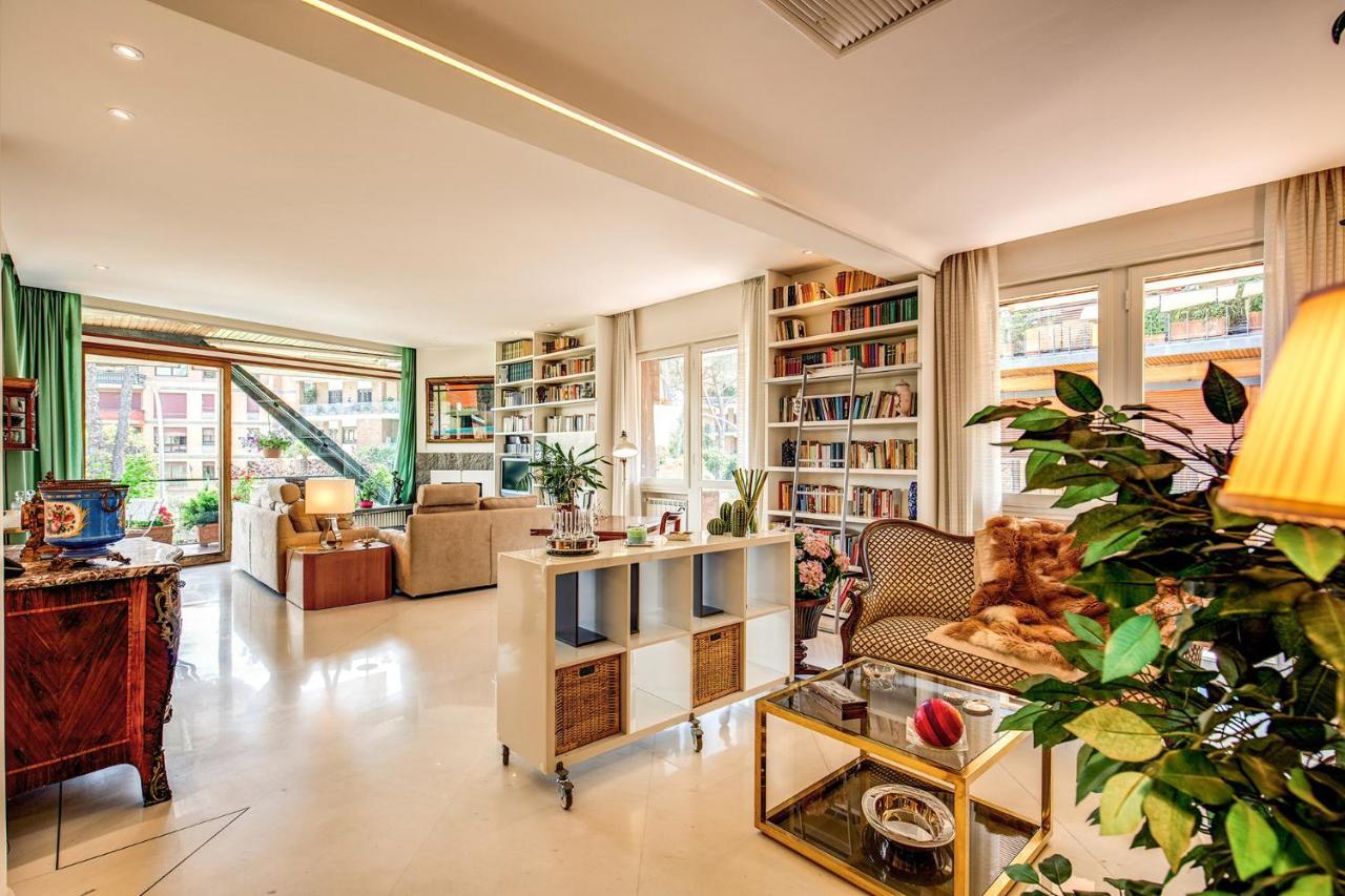 Terrazza Piccolomini: Elegant Apartment Stunning View Over Rome/St Peter'S Dome Exteriér fotografie