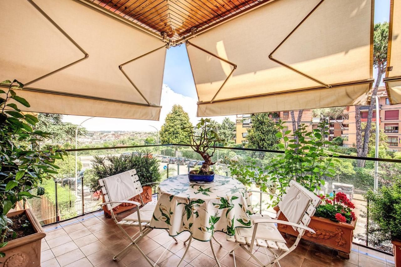 Terrazza Piccolomini: Elegant Apartment Stunning View Over Rome/St Peter'S Dome Exteriér fotografie