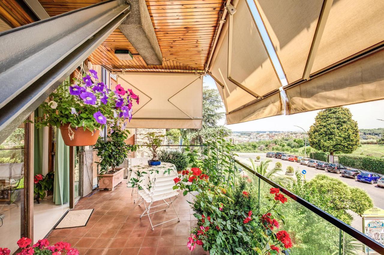 Terrazza Piccolomini: Elegant Apartment Stunning View Over Rome/St Peter'S Dome Exteriér fotografie