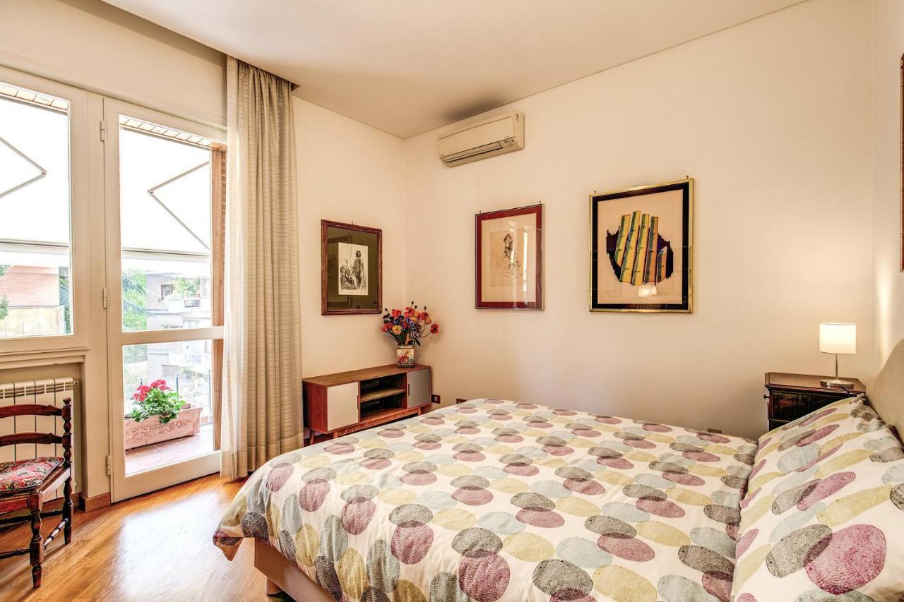 Terrazza Piccolomini: Elegant Apartment Stunning View Over Rome/St Peter'S Dome Exteriér fotografie